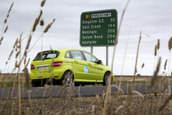 Un tour du monde de plus de 30 000 km en Mercedes Classe B F-Cell à pile à combustible