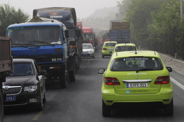 Un tour du monde de plus de 30 000 km en Mercedes Classe B F-Cell à pile à combustible