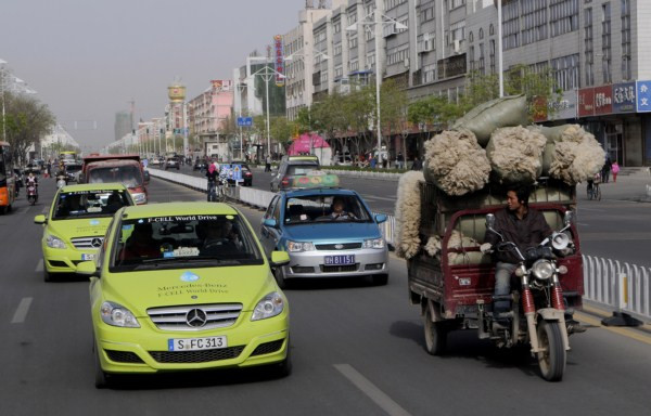 Un tour du monde de plus de 30 000 km en Mercedes Classe B F-Cell à pile à combustible