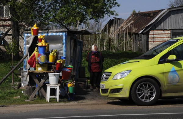 Un tour du monde de plus de 30 000 km en Mercedes Classe B F-Cell à pile à combustible