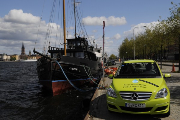 Un tour du monde de plus de 30 000 km en Mercedes Classe B F-Cell à pile à combustible
