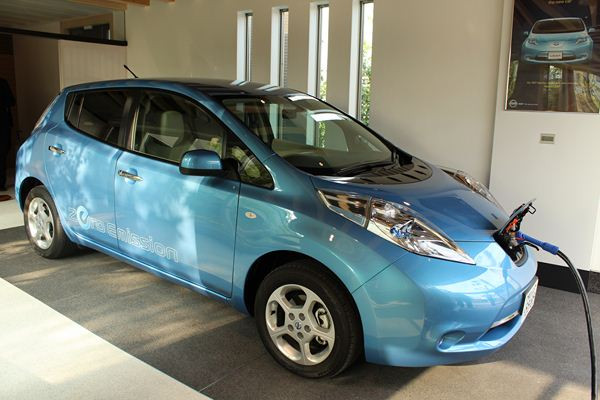 Nissan développe un système d'approvisionnement domestique en énergie via la Leaf