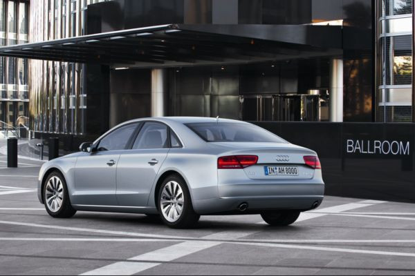 La version hybride de l’Audi A8 lancée en 2012