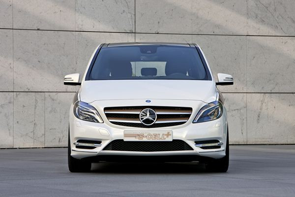 Mercedes-Benz présente un concept de véhicule électrique à prolongateur