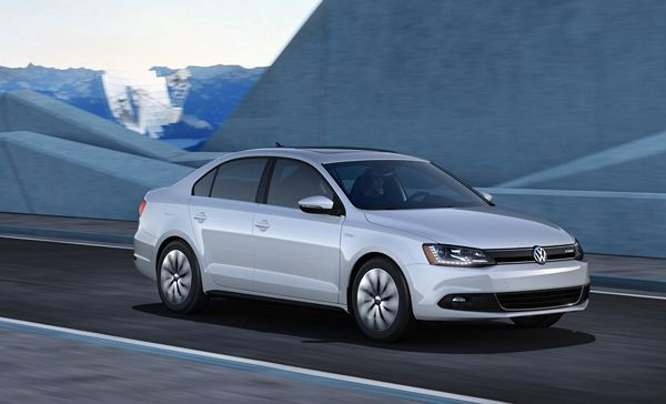 La Volkswagen Jetta passe à l'hybride