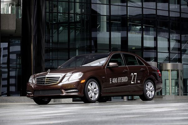La Mercedes Classe E se met à l'hybride