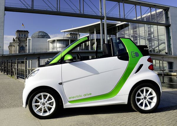 La nouvelle Smart Fortwo électrique commercialisée à partir de 24 250 euros