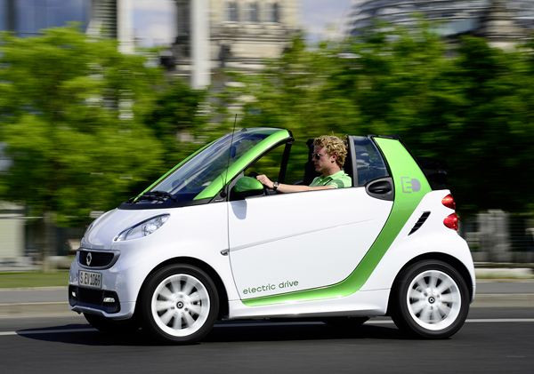 La nouvelle Smart Fortwo électrique commercialisée à partir de 24 250 euros