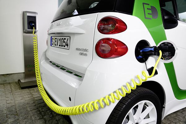 La nouvelle Smart Fortwo électrique commercialisée à partir de 24 250 euros