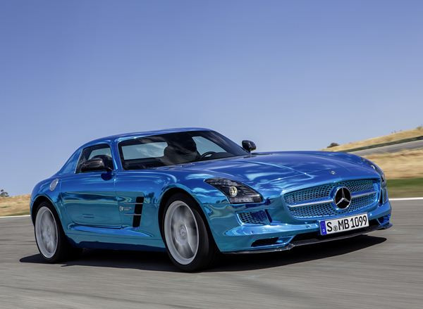 La Mercedes SLS AMG Coupé Electric Drive est le véhicule électrique de série le plus rapide