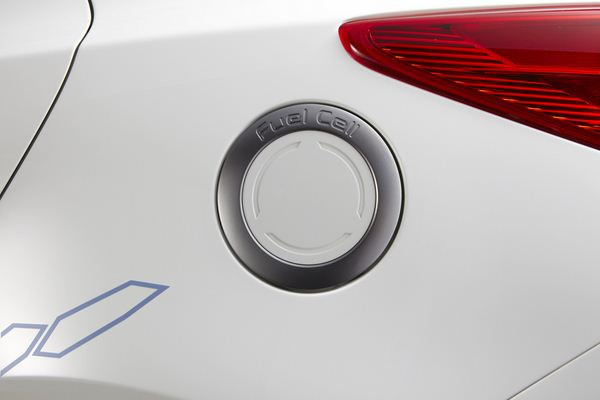 Hyundai annonce la production en série du ix35 à pile à combustible d'ici la fin 2012