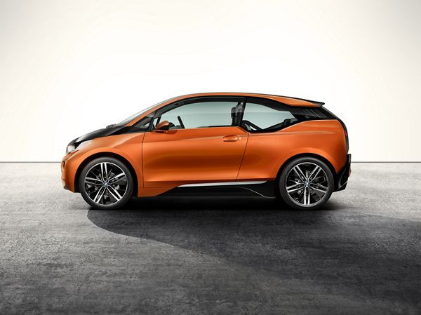 BMW présente la BMW i3 Coupé Concept au salon de Los Angeles