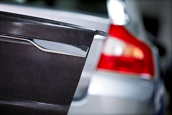 Des composants structurels légers pour le stockage d’énergie des véhicules électriques