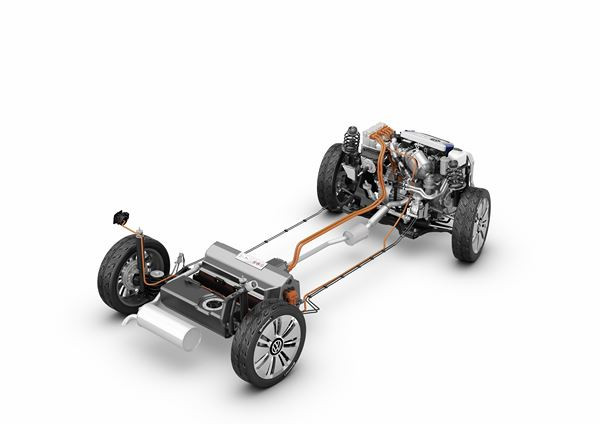 Une étude de petite citadine hybride diesel rechargeable Volkswagen économe en carburant