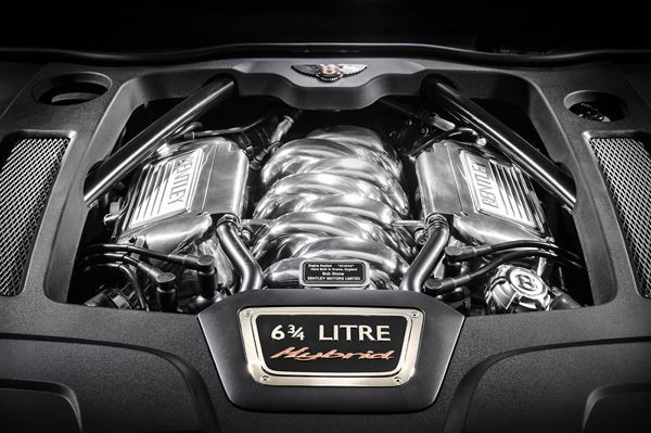 La technologie hybride rechargeable en approche sur le marché du luxe automobile