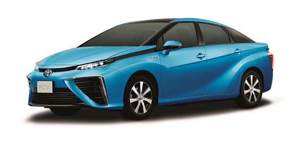 La berline à pile à combustible hydrogène Toyota se dévoile