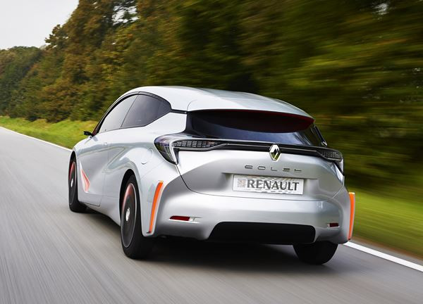 Le concept ultra-basse consommation Renault Eolab affiche une valeur de 1l/100 km
