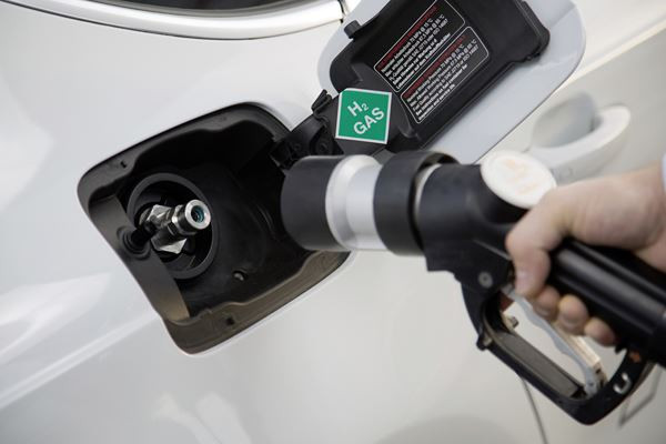 L'Audi A7 Sportback h-tron quattro à pile à combustible sur la ligne de départ
