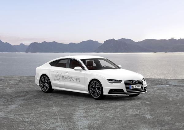 L'Audi A7 Sportback h-tron quattro à pile à combustible sur la ligne de départ