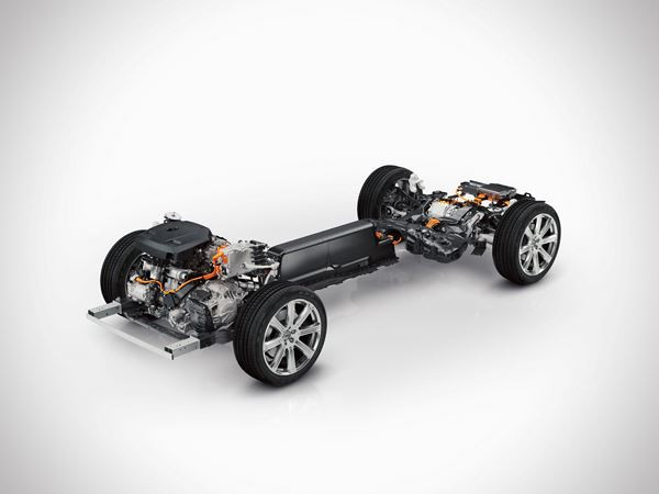 Le Volvo XC90 T8 hybride combine puissance élevée et faibles émissions
