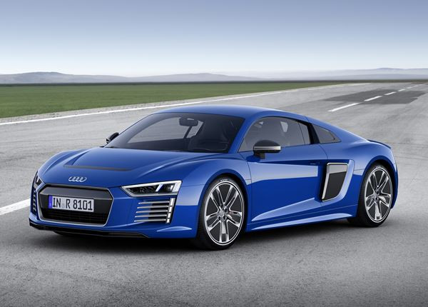 L'Audi R8 e-tron électrique revendique une autonomie de 450 km