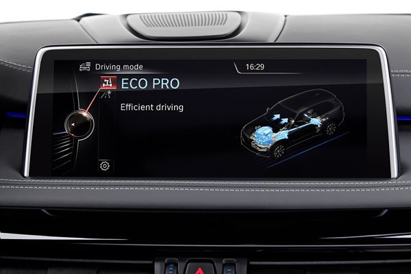 La BMW X5 xDrive40e adopte la technologie hybride rechargeable
