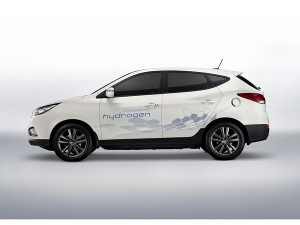 Le Hyundai ix35 Fuel Cell à pile à combustible à hydrogène proposé à 66 000 euros
