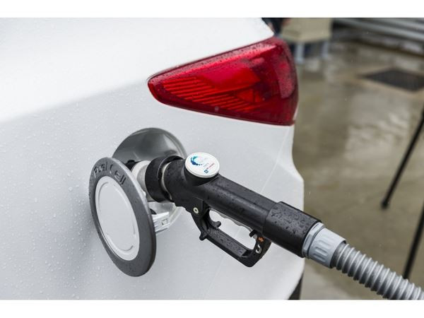 Le Hyundai ix35 Fuel Cell à pile à combustible à hydrogène proposé à 66 000 euros