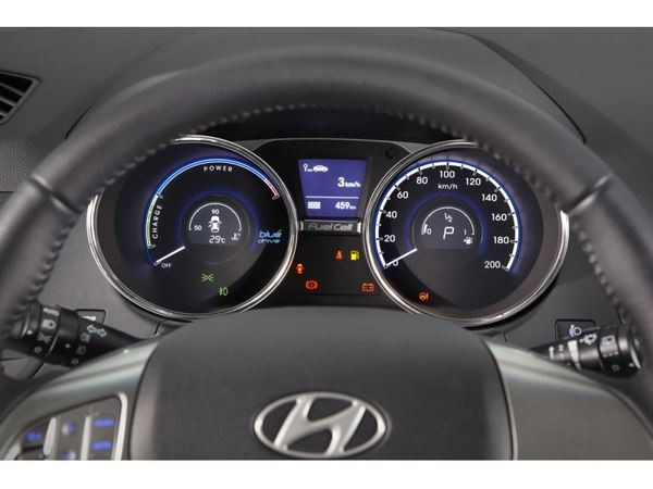 Le Hyundai ix35 Fuel Cell à pile à combustible à hydrogène proposé à 66 000 euros