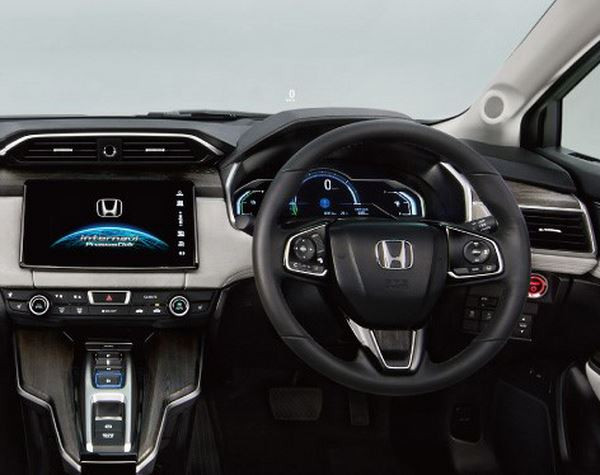 La berline à hydrogène Honda Clarity prend la route