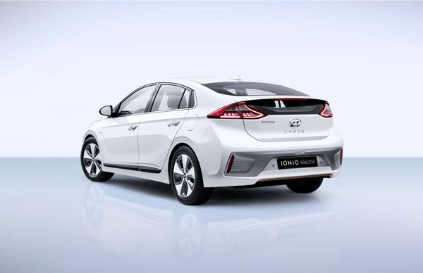 La Hyundai Ioniq Électrique revendique une autonomie de plus de 250 km