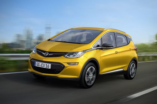 L’Opel Ampera-e électrique développe un couple de 360 Nm