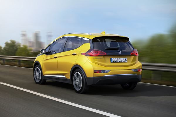 L’Opel Ampera-e électrique développe un couple de 360 Nm