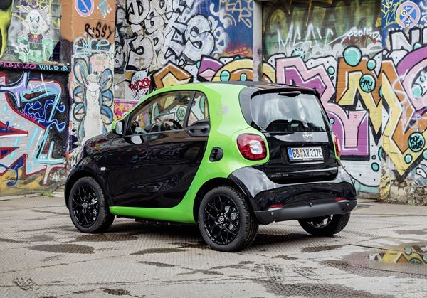 La smart fortwo passe à l'électrique