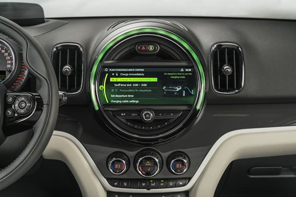 Le Mini Countryman adopte une motorisation hybride essence rechargeable