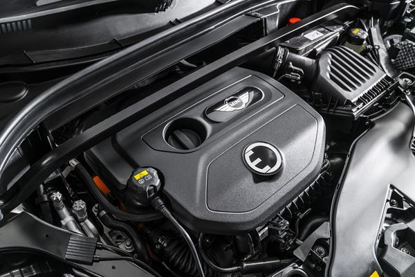 Le Mini Countryman adopte une motorisation hybride essence rechargeable