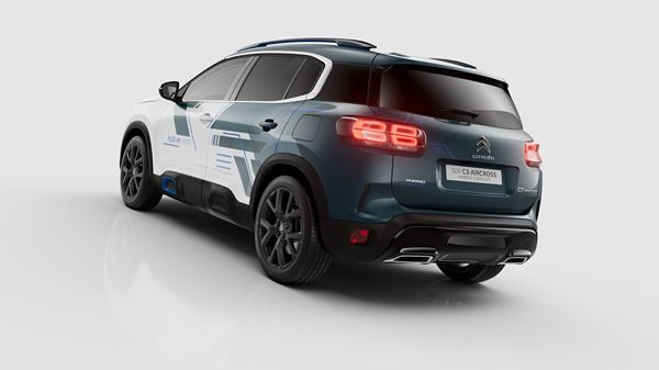 Le Citroën C5 Aircross Hybrid Concept peut parcourir 50 km en mode électrique