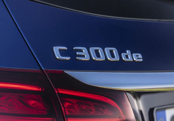 La Mercedes C Break 300 de hybride affiche une autonomie électrique de 56 km