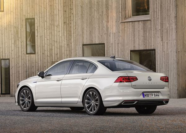 La Volkswagen Passat GTE revendique une autonomie électrique WLTP de 55 km
