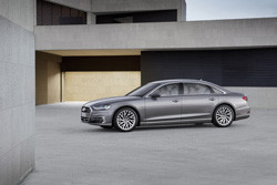 L'Audi A8 embarque une version hybride rechargeable
