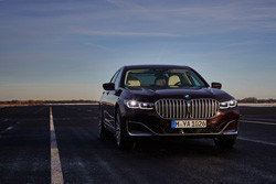 La BMW Série 7 hybride rechargeable affiche une autonomie électrique de 58 km
