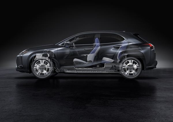 Le Lexus UX adopte une chaîne de traction électrique à batterie