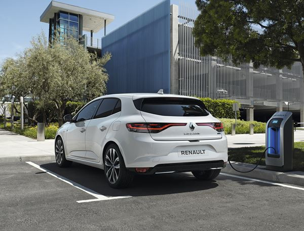 La Renault Mégane s’enrichit d'une motorisation hybride rechargeable