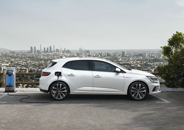 La Renault Mégane s’enrichit d'une motorisation hybride rechargeable