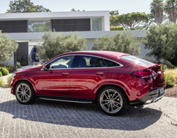 Le Mercedes GLE Coupé 350 de 4MATIC peut parcourir 106 km NEDC en électrique