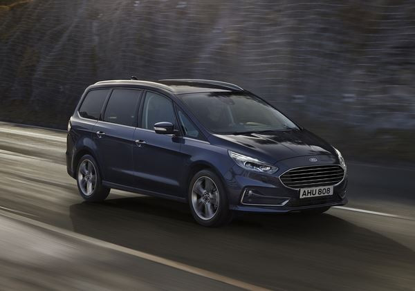 Le Ford Galaxy adopte une motorisation hybride