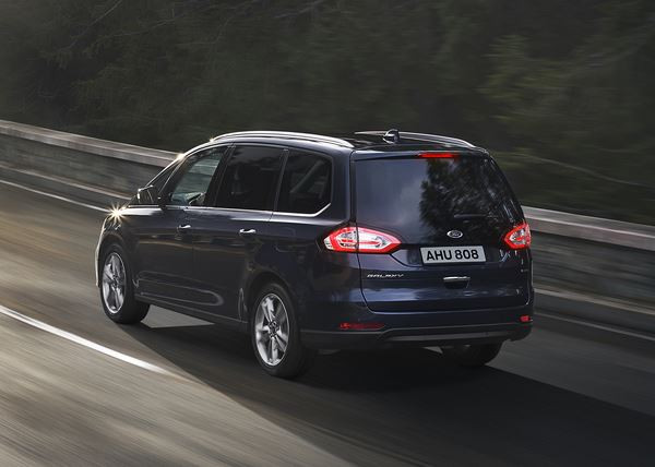 Le Ford Galaxy adopte une motorisation hybride