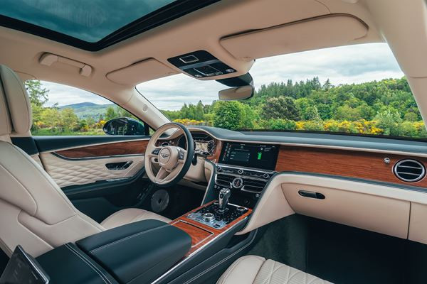 La Bentley Flying Spur Hybride affiche une autonomie électrique de plus de 40 km