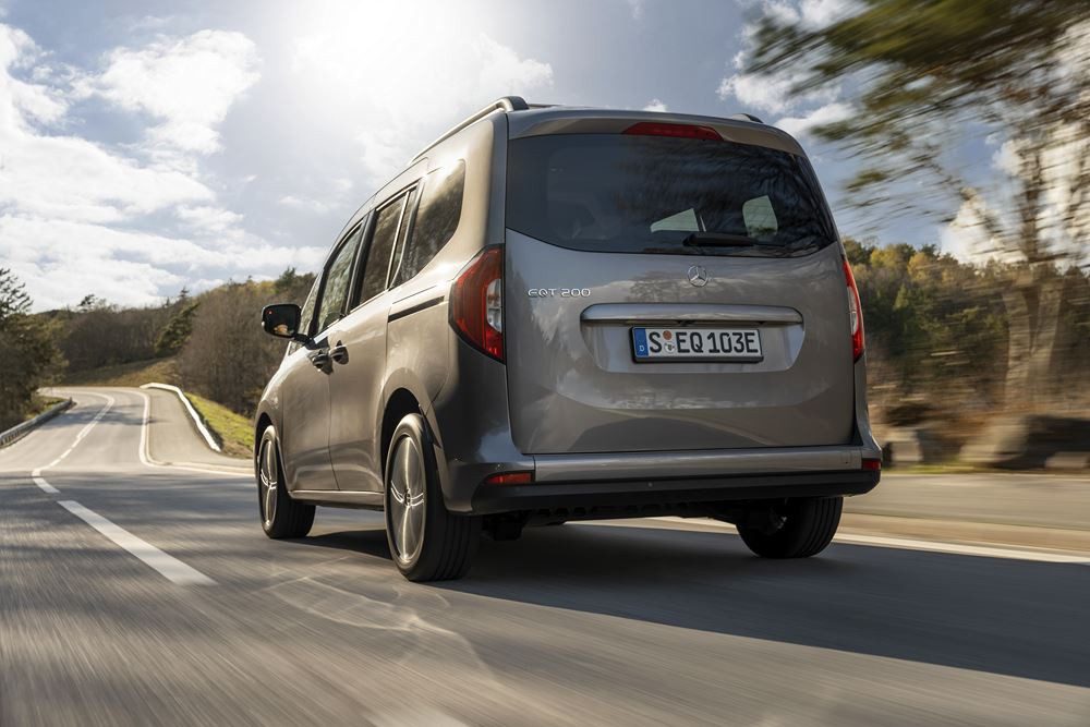 La Mercedes Classe T passe à l'électrique