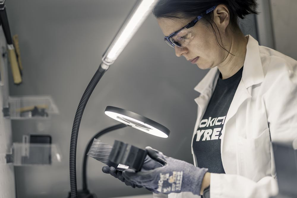 Un matériau renouvelable issu de résidus d'écorce de bouleau utilisable dans les pneumatiques